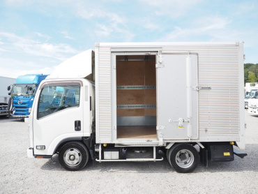 いすゞ エルフ バン車 小型 TRG-NLR85AN 年式 H30[写真12]