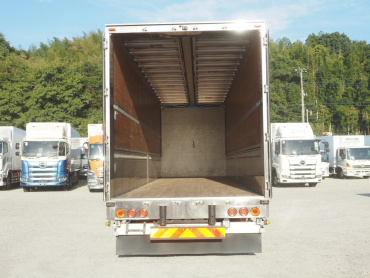 いすゞ ギガ ウイング車 大型 LKG-CYJ77A 年式 H23[写真29]