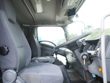 いすゞ フォワード ウイング車 中型 2RG-FRR90T2 年式 H30[写真22]
