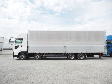 いすゞ ギガ ウイング車 大型 2PG-CYJ77C 年式 R3[写真13]