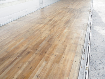 いすゞ ギガ ウイング車 大型 2PG-CYJ77C 年式 R3[写真22]