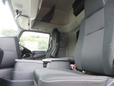 いすゞ ギガ ウイング車 大型 2PG-CYJ77C 年式 R3[写真41]