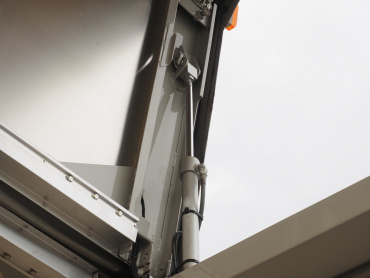 いすゞ エルフ ウイング車 小型 TPG-NPR85AN 年式 H28[写真20]