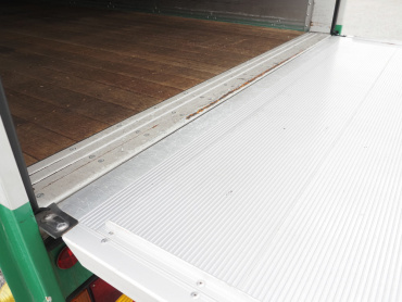 いすゞ エルフ ウイング車 小型 TPG-NPR85AN 年式 H28[写真31]