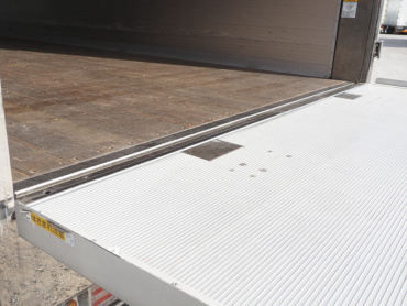 日野 レンジャー ウイング車 中増t 2PG-FE2ABG 年式 R2[写真38]