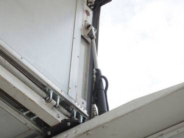 三菱ふそう スーパーグレート ウイング車 大型 QPG-FS64VZ 年式 H29[写真16]