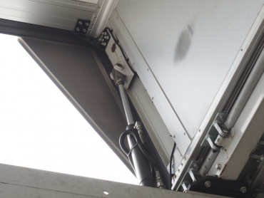 三菱ふそう スーパーグレート ウイング車 大型 QPG-FS64VZ 年式 H29[写真15]