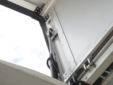 三菱ふそう スーパーグレート ウイング車 大型 QPG-FS64VZ 年式 H29[写真11]