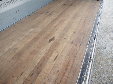 いすゞ エルフ ウイング車 小型 SKG-NPR85YN 年式 H25[写真23]