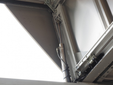 いすゞ エルフ ウイング車 小型 SKG-NPR85YN 年式 H25[写真18]