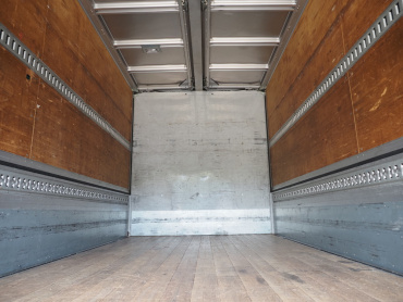 いすゞ エルフ ウイング車 小型 SKG-NPR85YN 年式 H25[写真27]