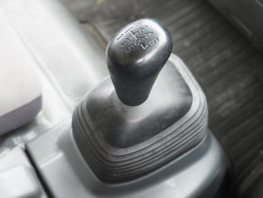 いすゞ エルフ ウイング車 小型 SKG-NPR85YN 年式 H25[写真36]