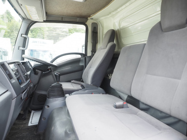 いすゞ エルフ ウイング車 小型 SKG-NPR85YN 年式 H25[写真40]