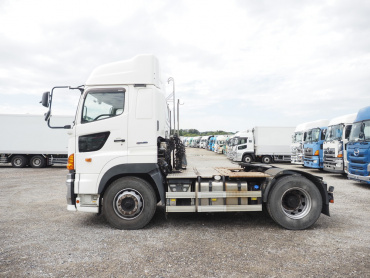 日野 プロフィア トラクタ 大型 QPG-SH1EDDG 年式 H29[写真08]
