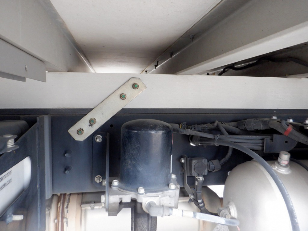 日野 レンジャープロ 冷凍バン 中型 TKG-FC9JJAA 年式 H24[写真19]