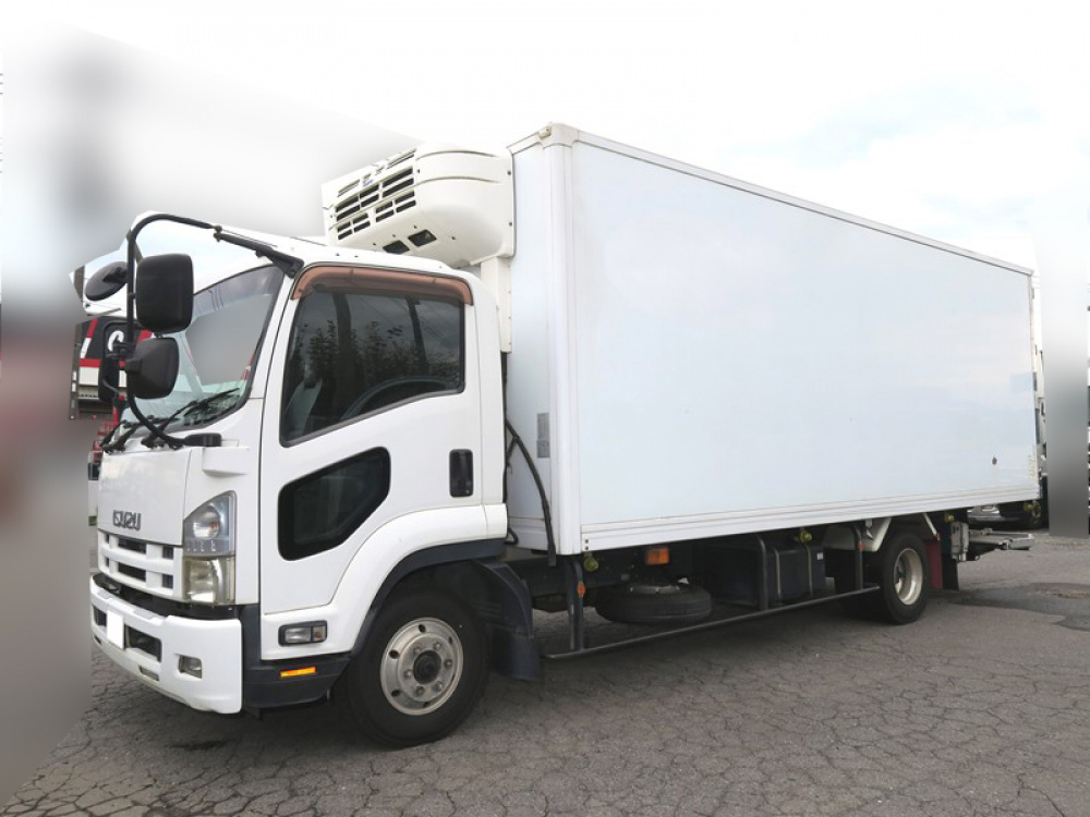 いすゞ フォワード 冷凍バン 中型 TKG-FRR90S2 年式 H25[写真01]