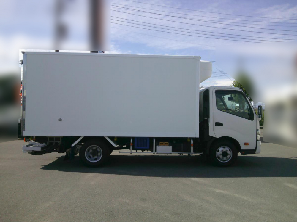 日野 デュトロ 冷凍バン 小型 TKG-XZU712M 年式 H30[写真05]