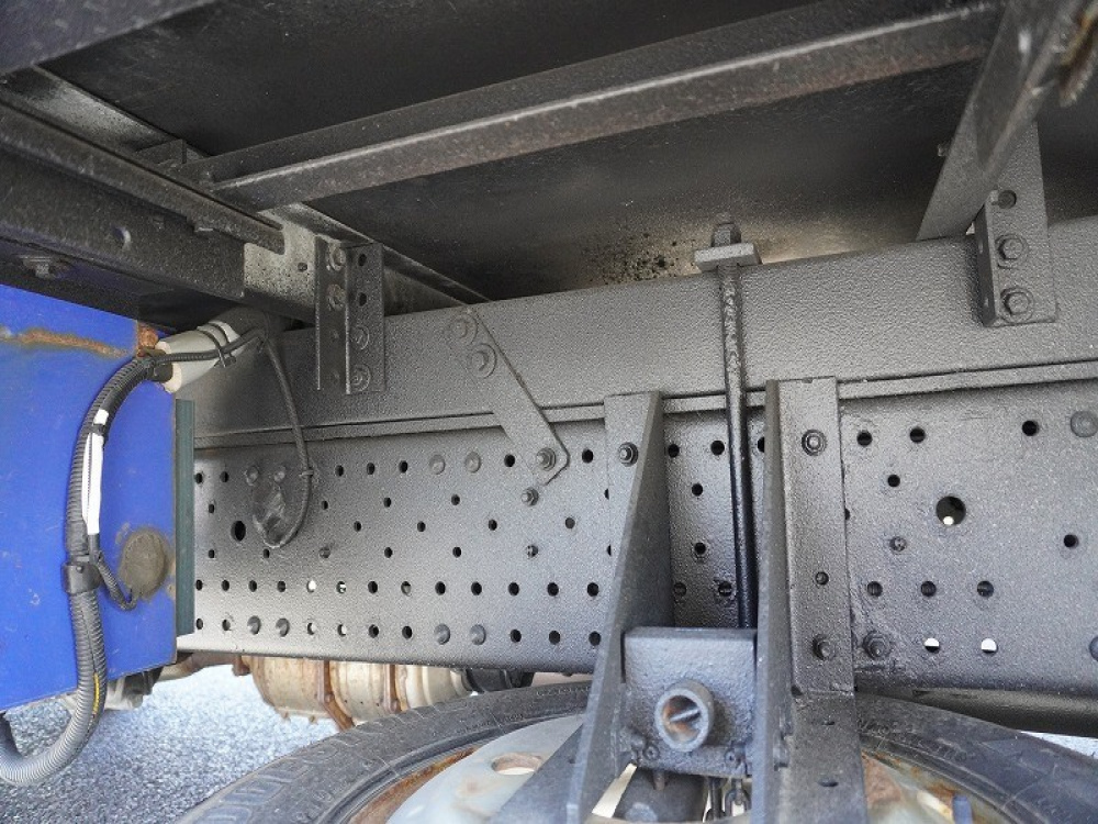 いすゞ エルフ 冷凍バン 小型 TPG-NPR85AN 年式 H30[写真11]