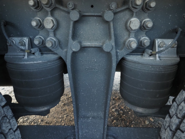 いすゞ ギガ ウイング車 大型 2PG-CYJ77C 年式 R3[写真44]