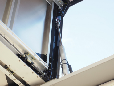 いすゞ ギガ ウイング車 大型 2PG-CYJ77C 年式 R3[写真19]