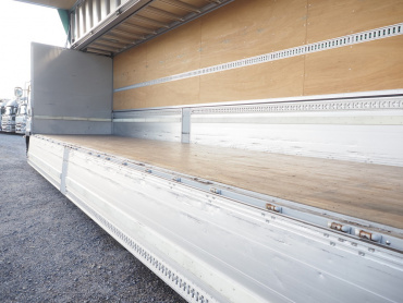 いすゞ ギガ ウイング車 大型 2PG-CYJ77C 年式 R3[写真20]