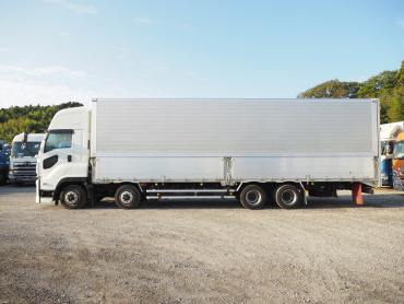 いすゞ ギガ ウイング車 大型 2PG-CYJ77C 年式 R3[写真14]