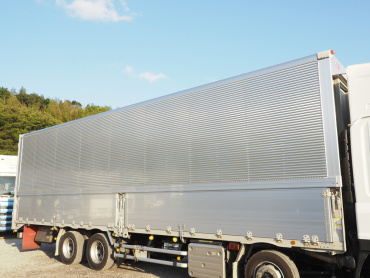 いすゞ ギガ ウイング車 大型 2PG-CYJ77C 年式 R3[写真10]