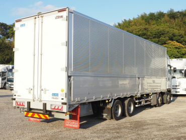 いすゞ ギガ ウイング車 大型 2PG-CYJ77C 年式 R3[写真06]