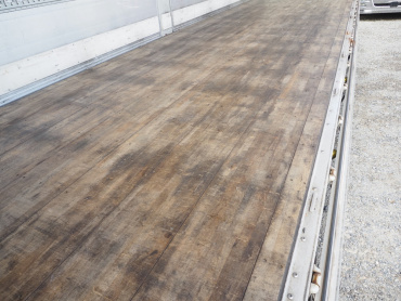 いすゞ ギガ ウイング車 大型 QPG-CYJ77B 年式 H29[写真21]