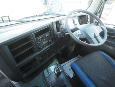 いすゞ ギガ ウイング車 大型 QPG-CYJ77B 年式 H29[写真30]