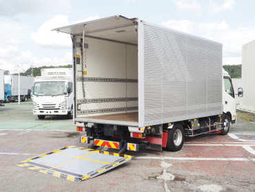 日野 デュトロ バン車 小型 TKG-XZU710M 年式 H29[写真18]