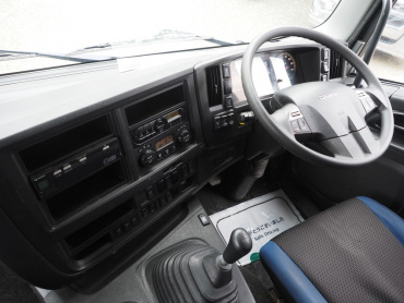 いすゞ ギガ ウイング車 大型 2PG-CYJ77C 年式 H29[写真34]