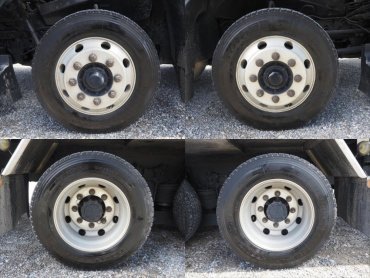 いすゞ ギガ ウイング車 大型 QKG-CYJ77A 年式 H26[写真44]