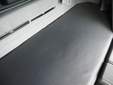 いすゞ ギガ ウイング車 大型 QKG-CYJ77A 年式 H26[写真36]