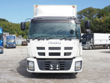 いすゞ ギガ ウイング車 大型 QKG-CYJ77A 年式 H26[写真04]