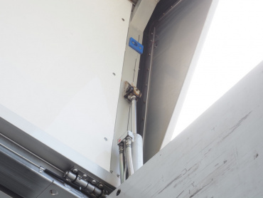 いすゞ ギガ ウイング車 大型 QKG-CYJ77A 年式 H26[写真12]