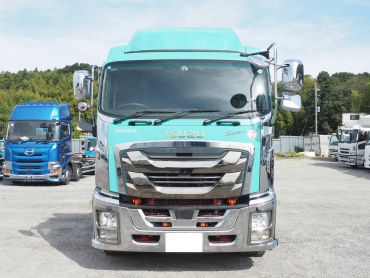 いすゞ ギガ 平ボディ 大型 QKG-CYJ77B 年式 H29[写真04]