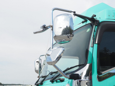 いすゞ ギガ 平ボディ 大型 QKG-CYJ77B 年式 H29[写真10]