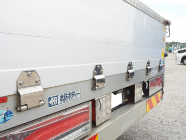 いすゞ ギガ 平ボディ 大型 QKG-CYJ77B 年式 H29[写真11]
