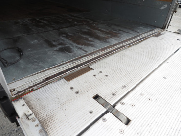 いすゞ エルフ バン車 小型 TKG-NMR85AN 年式 H26[写真16]