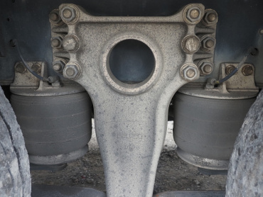 いすゞ ギガ ウイング車 大型 LKG-CYJ77A 年式 H24[写真42]