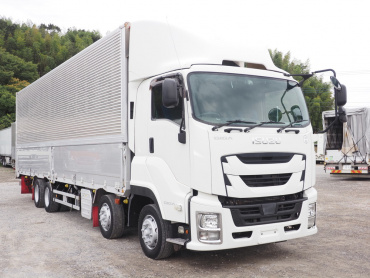 いすゞ ギガ ウイング車 大型 QKG-CYJ77B 年式 H28[写真05]