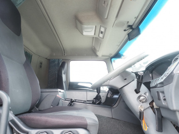 三菱ふそう スーパーグレート ウイング車 大型 QKG-FS54VZ 年式 H26[写真30]