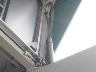 三菱ふそう スーパーグレート ウイング車 大型 QPG-FS64VZ 年式 H28[写真13]