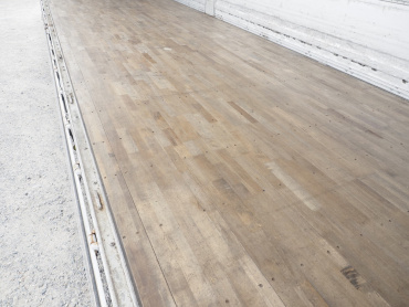 いすゞ ギガ ウイング車 大型 2PG-CYJ77C 年式 H29[写真17]