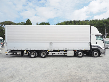 いすゞ ギガ ウイング車 大型 2PG-CYJ77C 年式 H29[写真06]