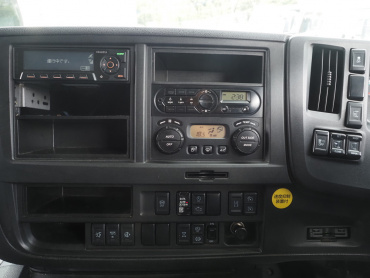 いすゞ ギガ ウイング車 大型 2PG-CYJ77C 年式 H29[写真31]