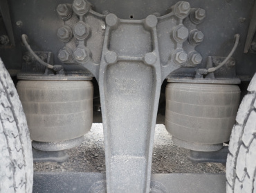 いすゞ ギガ ウイング車 大型 2PG-CYJ77C 年式 R1[写真43]