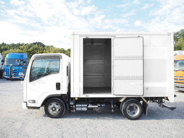 いすゞ エルフ バン車 小型 TPG-NLR85AN 年式 H27[写真13]