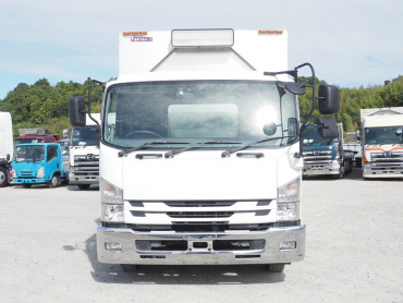 いすゞ フォワード ウイング車 中型 TKG-FRR90T2 年式 H27[写真03]